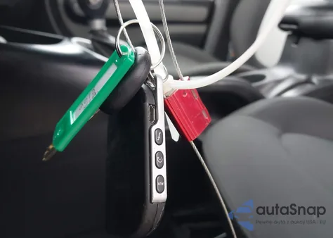 2018 Kia Soul из США, поврежденный, VIN KNDJN2A23J7599051